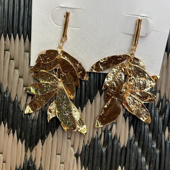 Zara Gold Leaf Drop Earrings - Picture 6 of 11